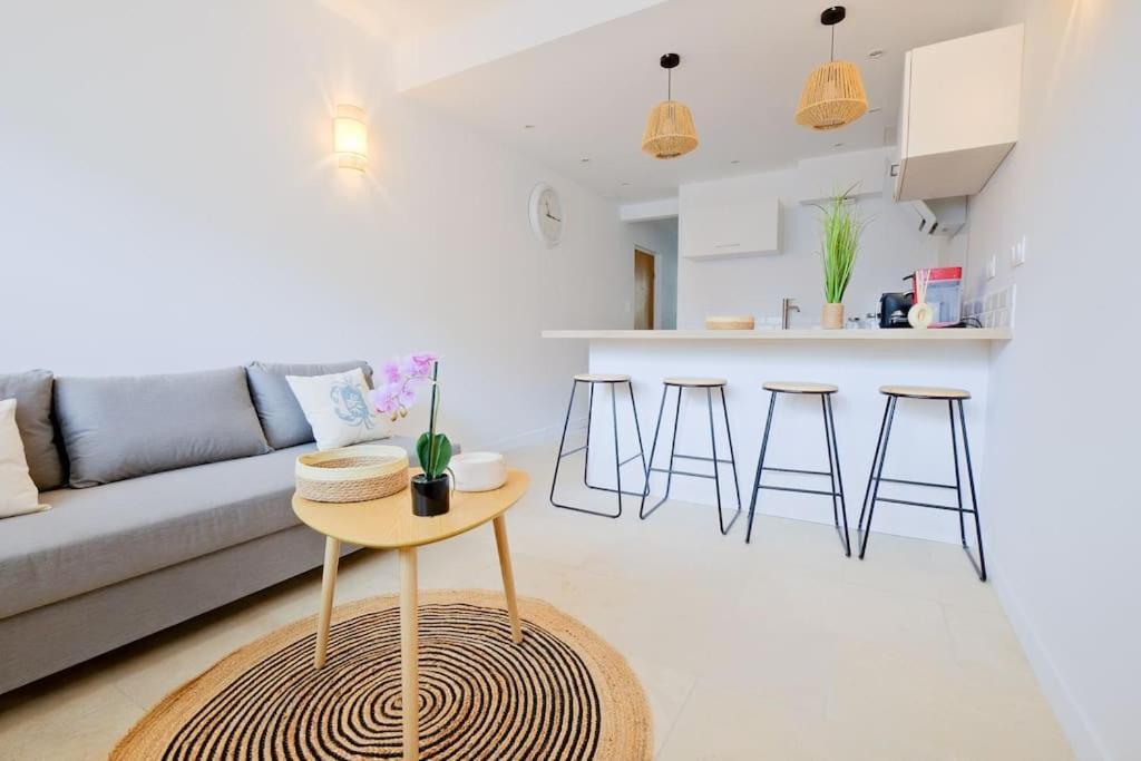 La Confidence Apartment Périgueux Exterior foto