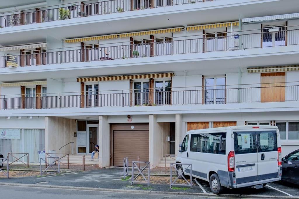 La Confidence Apartment Périgueux Exterior foto